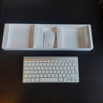 Apple A1314 vezeték nélküli (wireless) bluetooth-os billentyűzet és egér ezüst (MC184, Angol (UK) kiosztással)